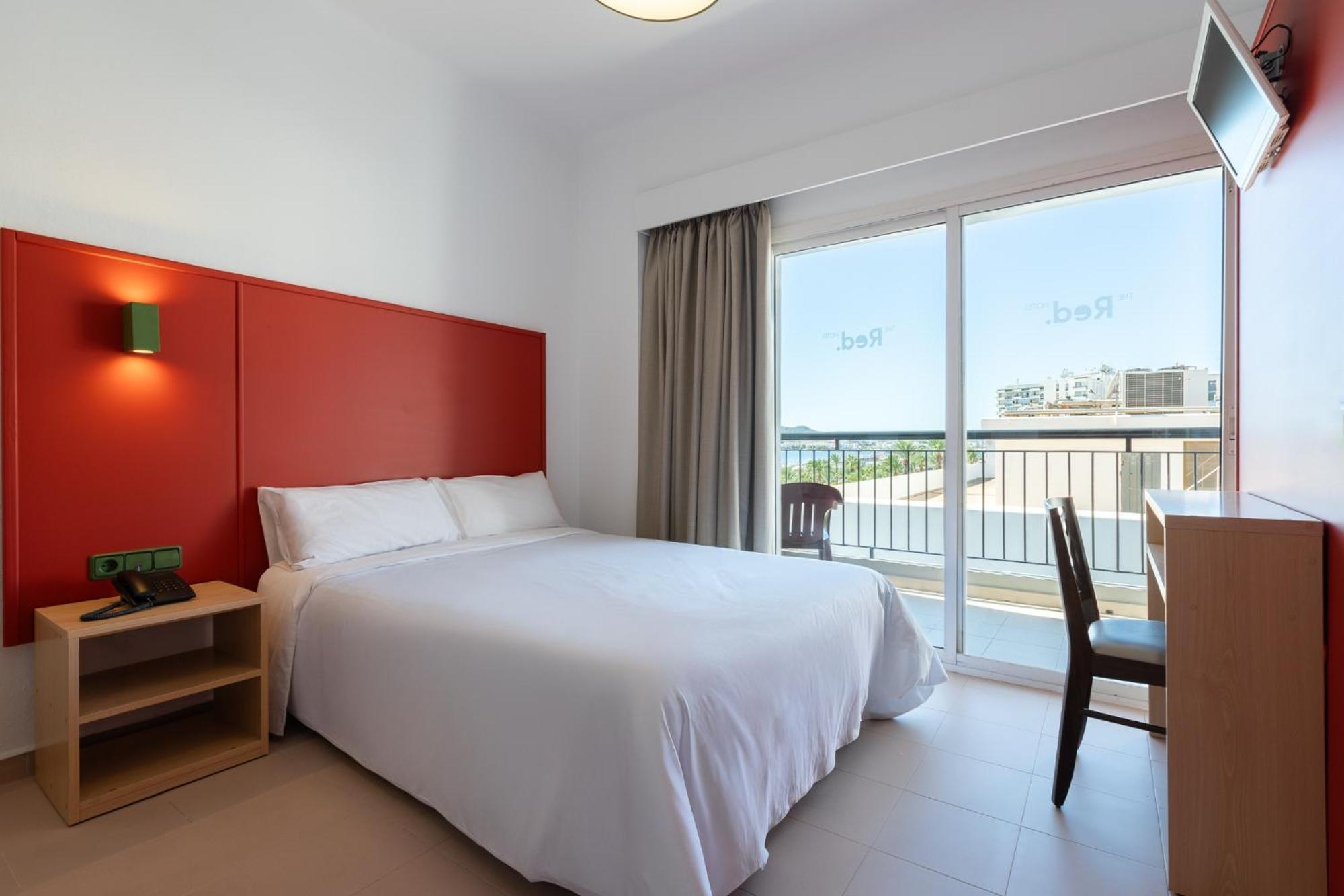The Red - Adults Only 2* San Antonio Abad